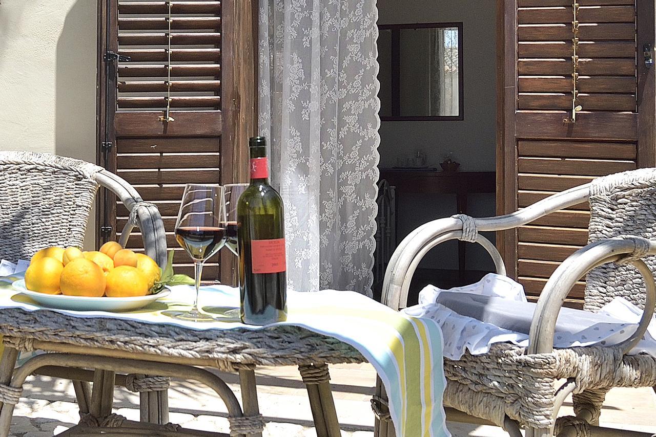 Villa Giannina Испика Екстериор снимка